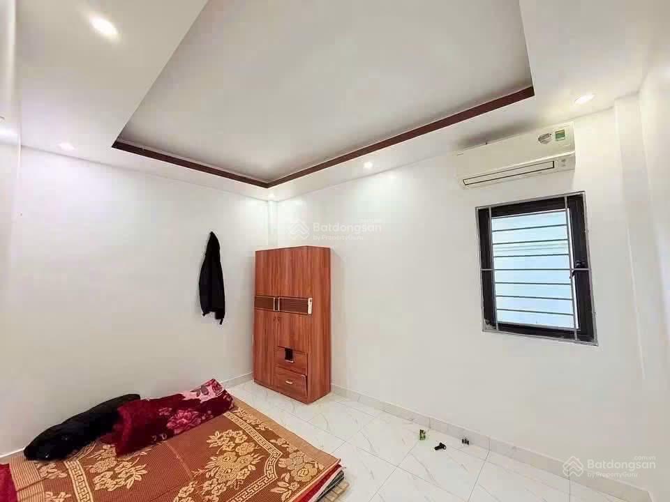 Nhà 3 tầng 2 ô tô tránh nhau tại văn phong, đồng thái gần chợ minh kha zá 1,95 tỷ