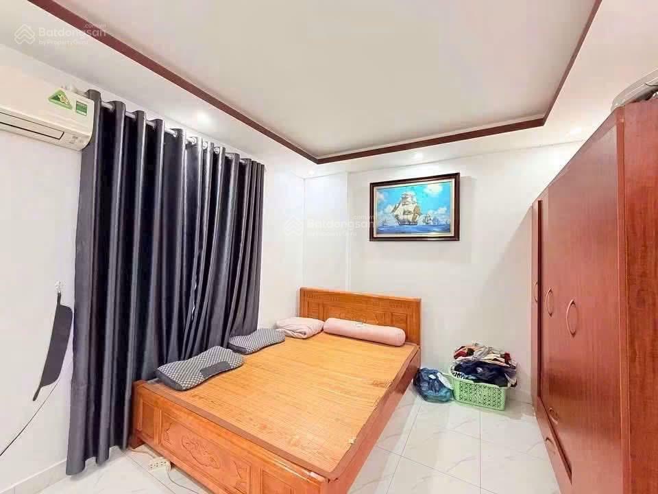 Nhà 3 tầng 2 ô tô tránh nhau tại văn phong, đồng thái gần chợ minh kha zá 1,95 tỷ