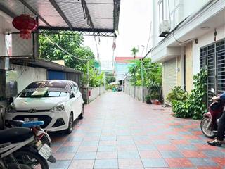 Nhà 3 tầng 2 ô tô tránh nhau tại văn phong, đồng thái gần chợ minh kha zá 1,95 tỷ