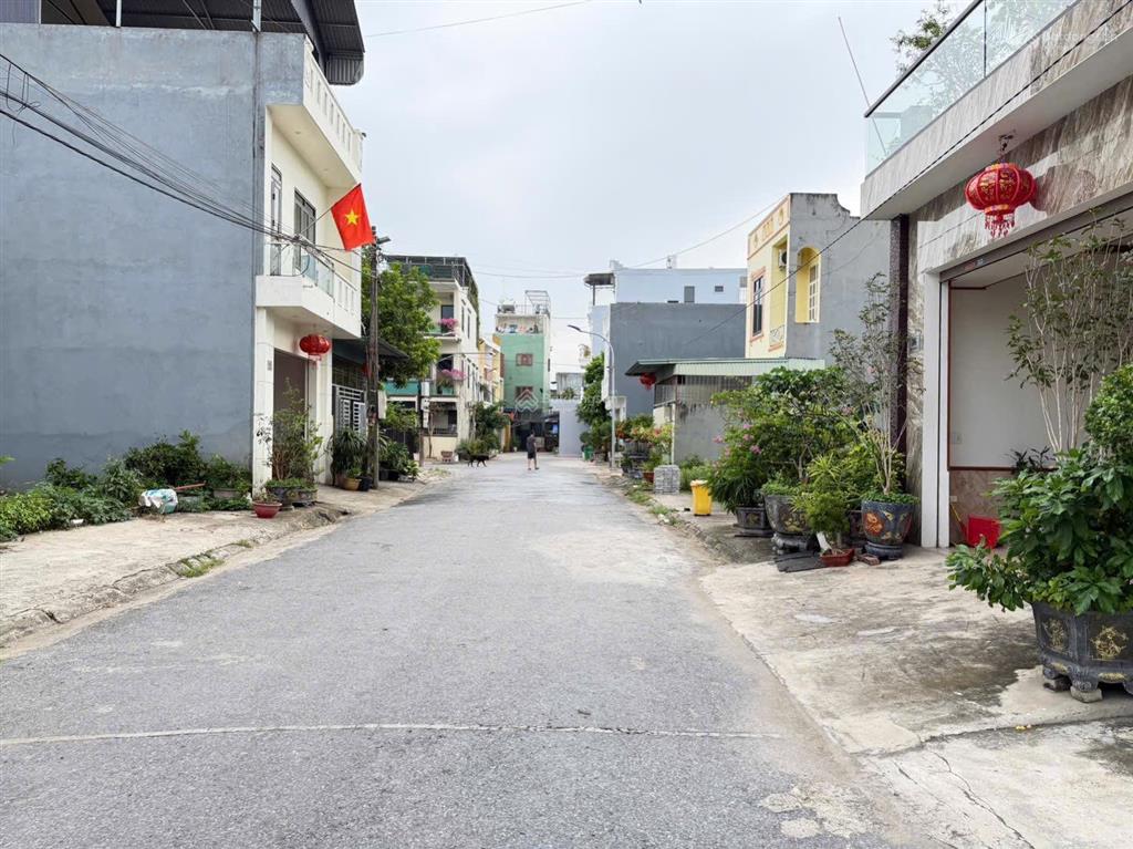 Giá hời 85m2 trục chính cc cách hạ, nam sơn giá 2,8 tỷ