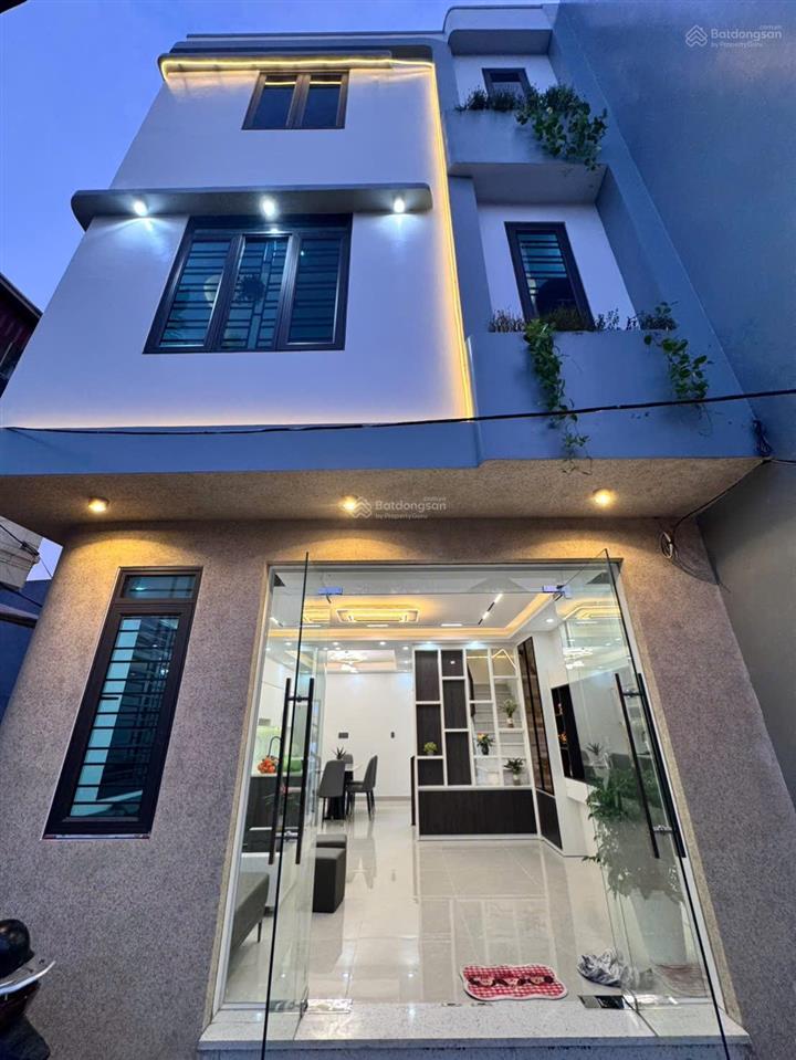 Nhà 3 tầng căn góc độc lập ngõ tại bạch mai, đồng thái, giá 2,65 tỷ
