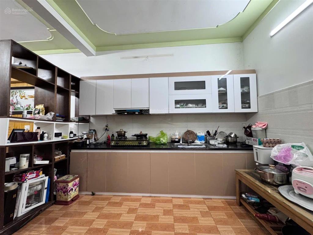 Rẻ bất chấp 1,6 tỷ nhà 3 tầng tại hoàng mai, đồng thái