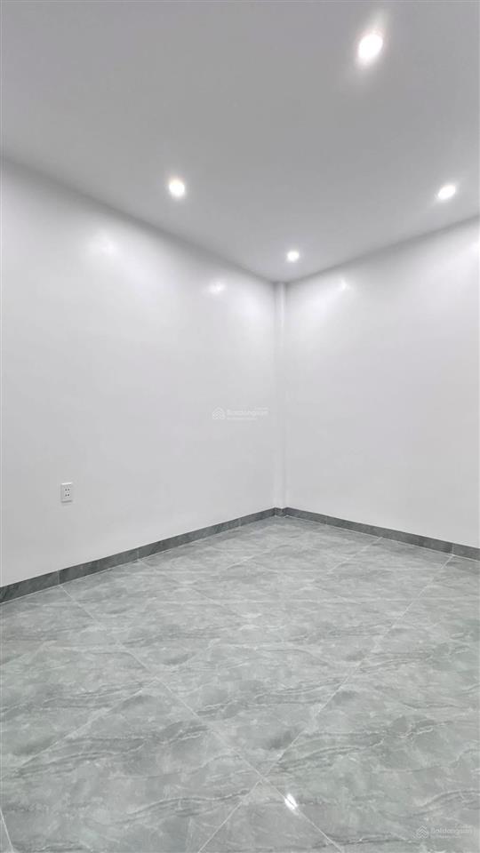 Nhà 2 tầng ngay chợ minh kha, đồng thái giá 1,85 tỷ
