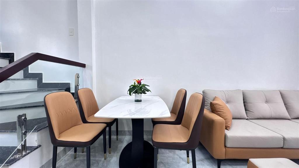 Nhà 2 tầng ngay chợ minh kha, đồng thái giá 1,85 tỷ