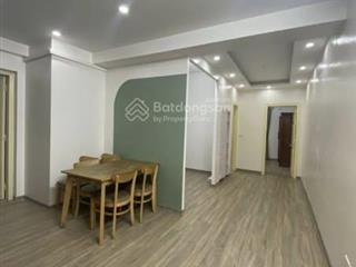 Bán gấp căn góc 2 phòng ngủ 58m2 tầng trung tòa tttm xa la, hà đông. 3,3tỷ (miễn mg)