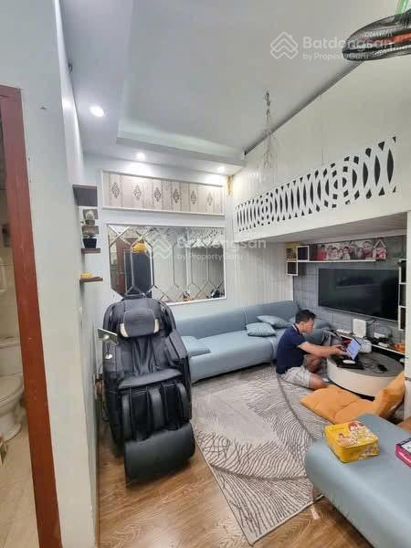 Bán gấp căn hộ 70m2, 2 phòng ngủ ct4 xa la  hà đông.  0943 554 ***