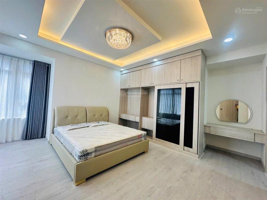 Bán căn hộ saigon pearl 2pn  90m2 tầng cao thoáng mát view sông