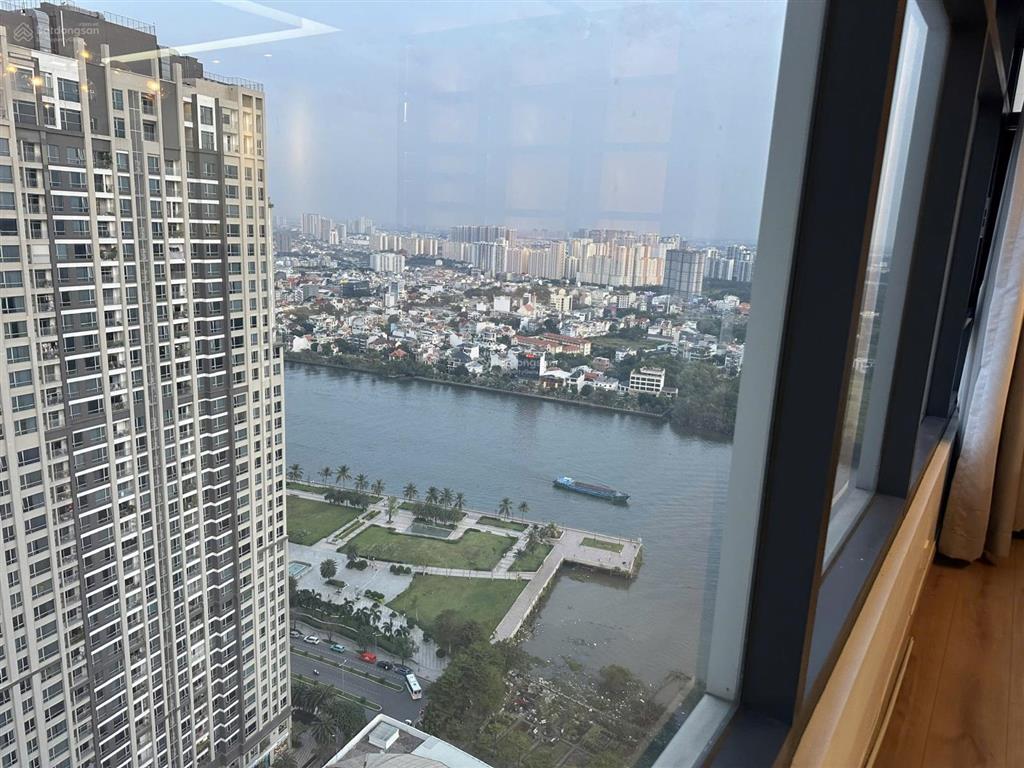 Bán căn penthouse saigon pearl, view sông thoáng mát