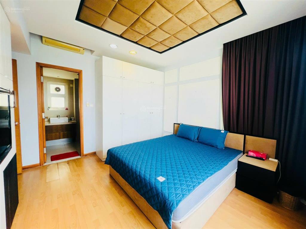 Bán căn hộ saigon pearl 3pn  3wc  141m2 căn góc đầu hồi view đẹp, giá tốt