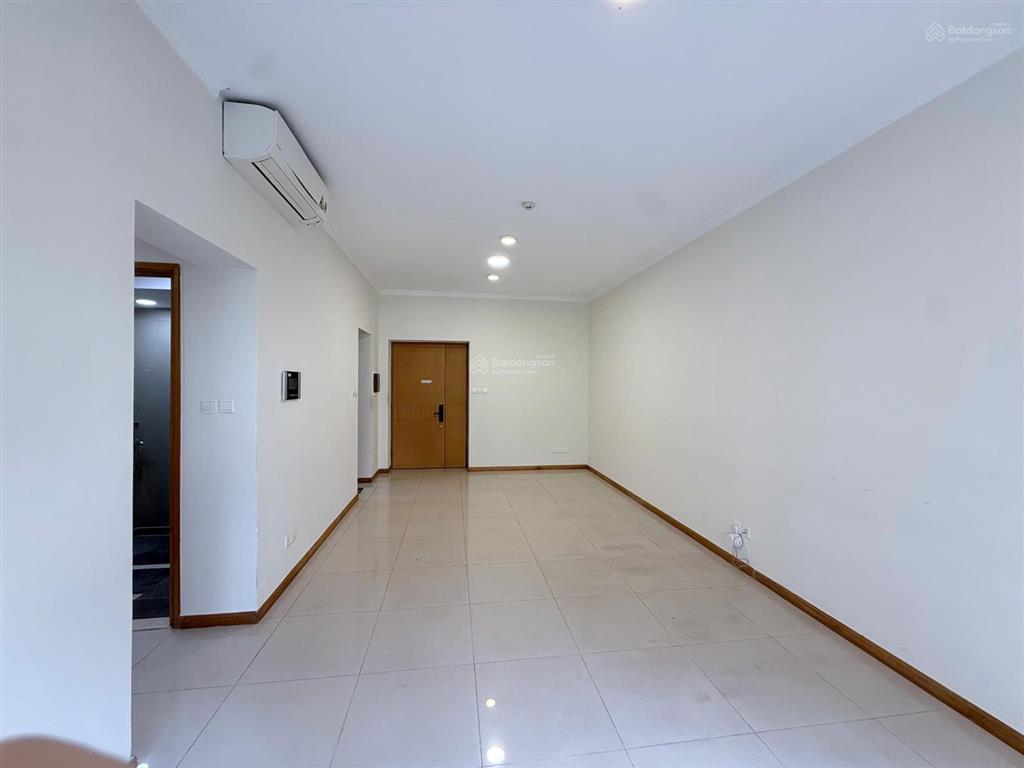 Bán nhanh căn hộ 2pn  90m2 giá tốt 8,9 tỷ còn thương lượng