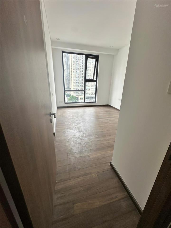 Bán căn góc 4pn  3wc  158m2 view trực diện sông