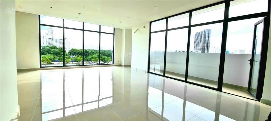 Cho thuê gấp căn góc officetel 70m2 11tr/th thích hợp làm văn phòng hay ở đều được