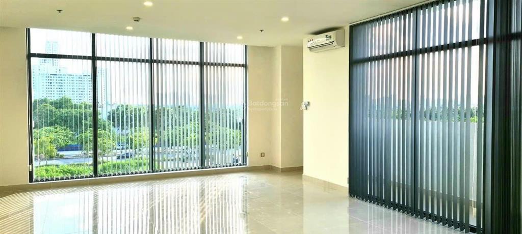 Cho thuê gấp căn góc officetel 70m2 11tr/th thích hợp làm văn phòng hay ở đều được