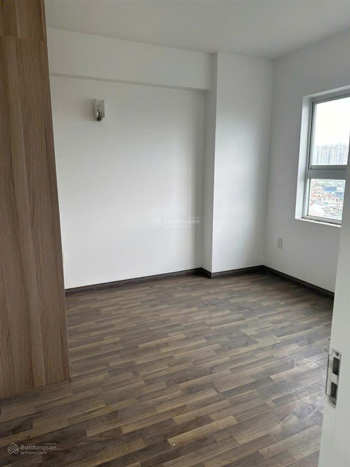 Cho thuê cc 2pn 2wc rèm cửa máy lạnh tại citizen trung sơn, 11 triệu, 83m2