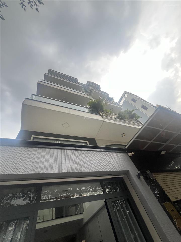 Mt siêu phẩm 5 tầng thang máy 4x14 dương quảng hàm gd2