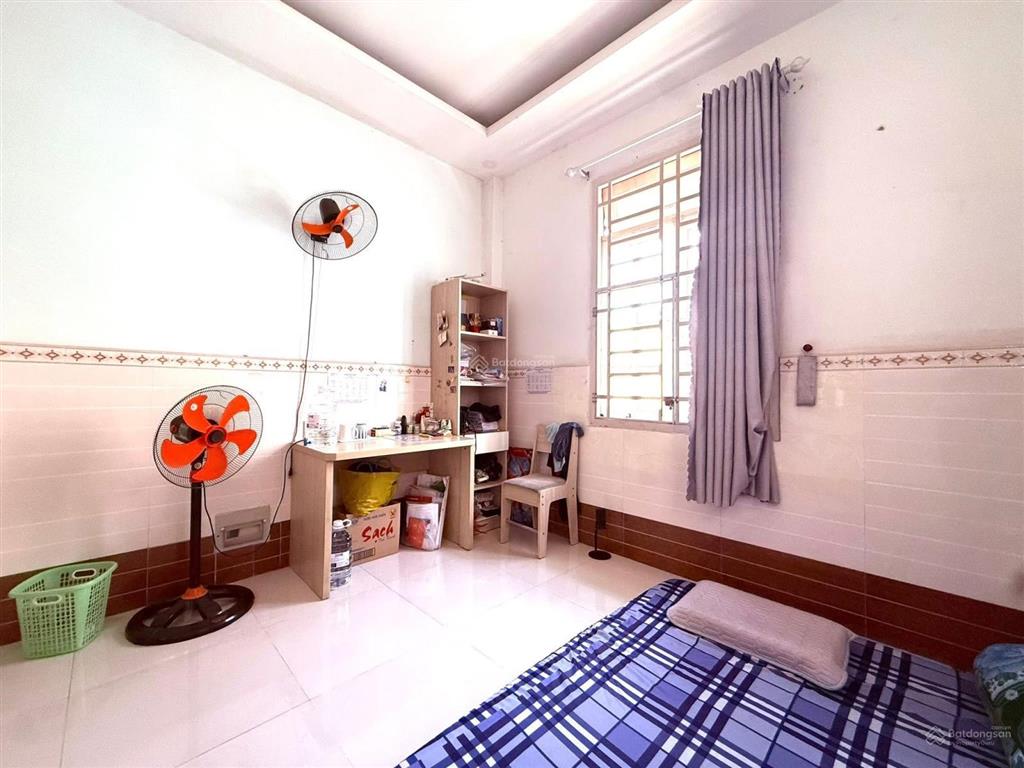 Sát hxh 3 lầu 6pn nguyễn văn lượng gò vấp
