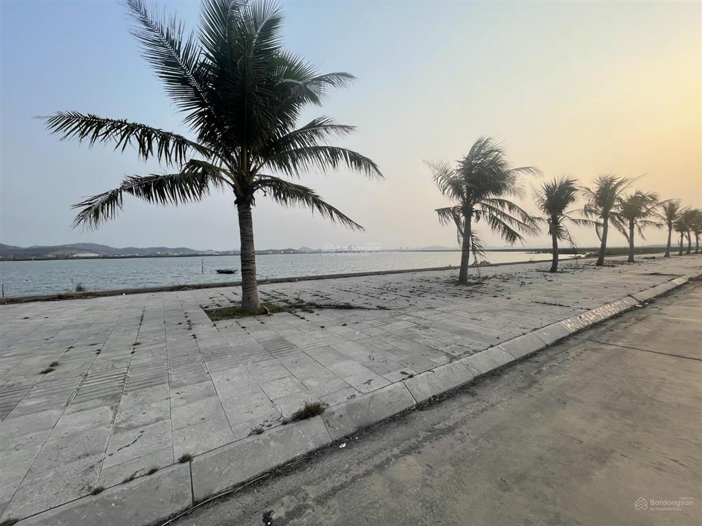 Bán đất nền căn bt diễn loan 300m2 giá 18tr/m2 view cc noxh rẻ nhất thị trường