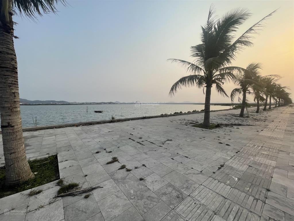 Bán đất nền căn bt diễn loan 300m2 giá 18tr/m2 view cc noxh rẻ nhất thị trường