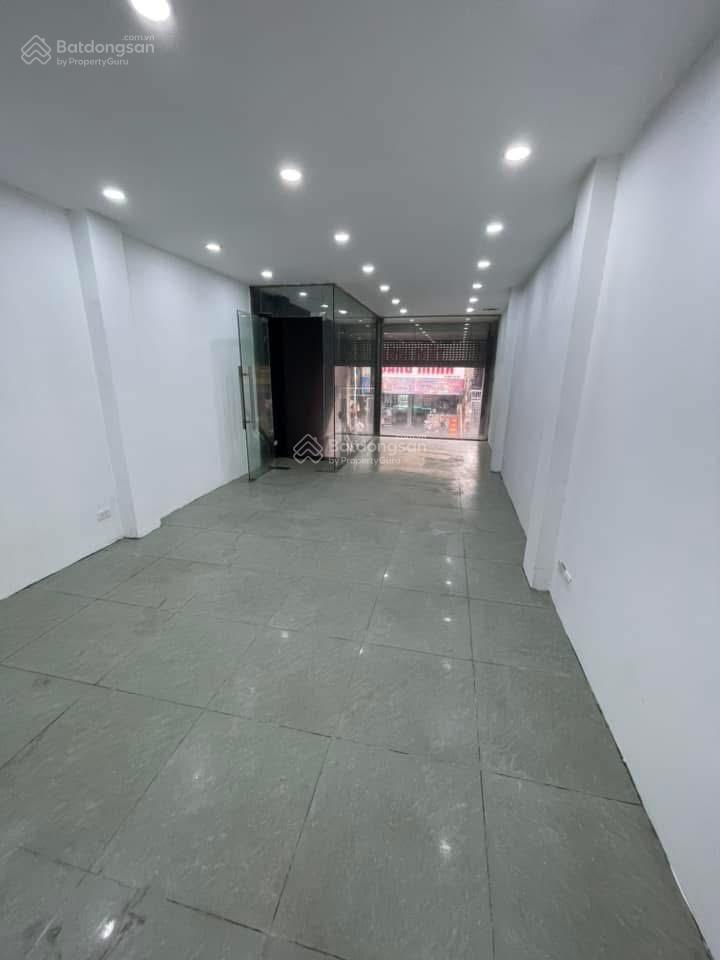 Cho thuê mặt bằng kinh doanh 274a phố lạc trung