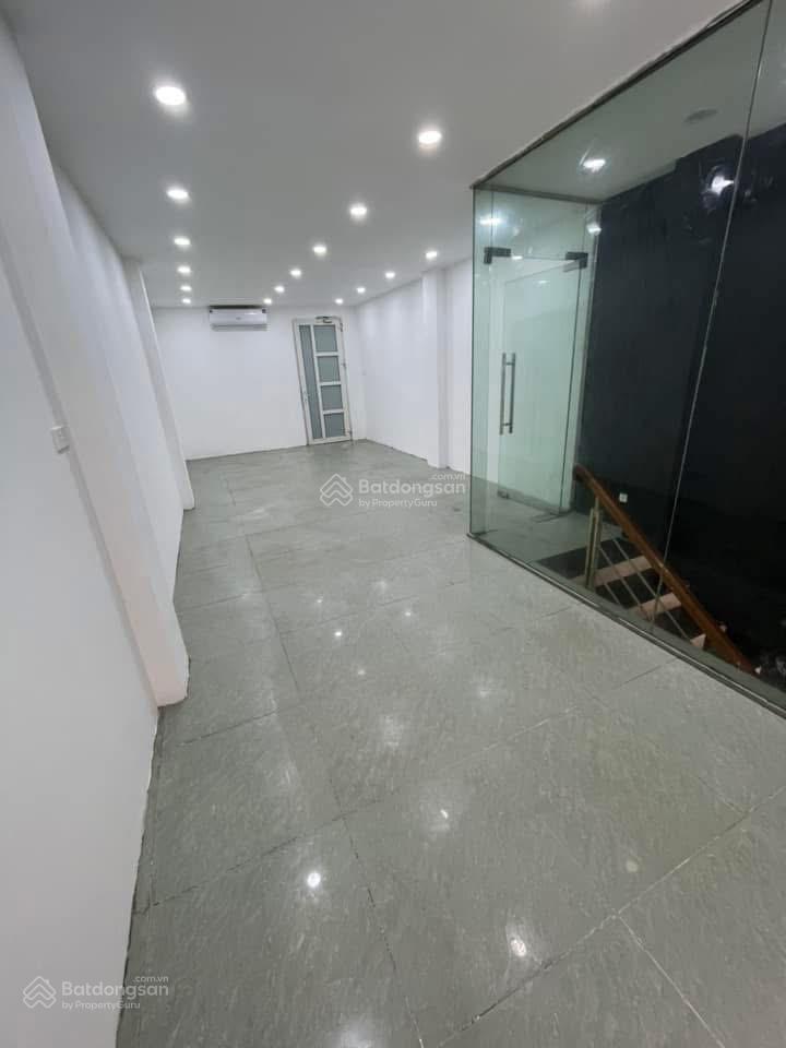 Cho thuê mặt bằng kinh doanh 274a phố lạc trung