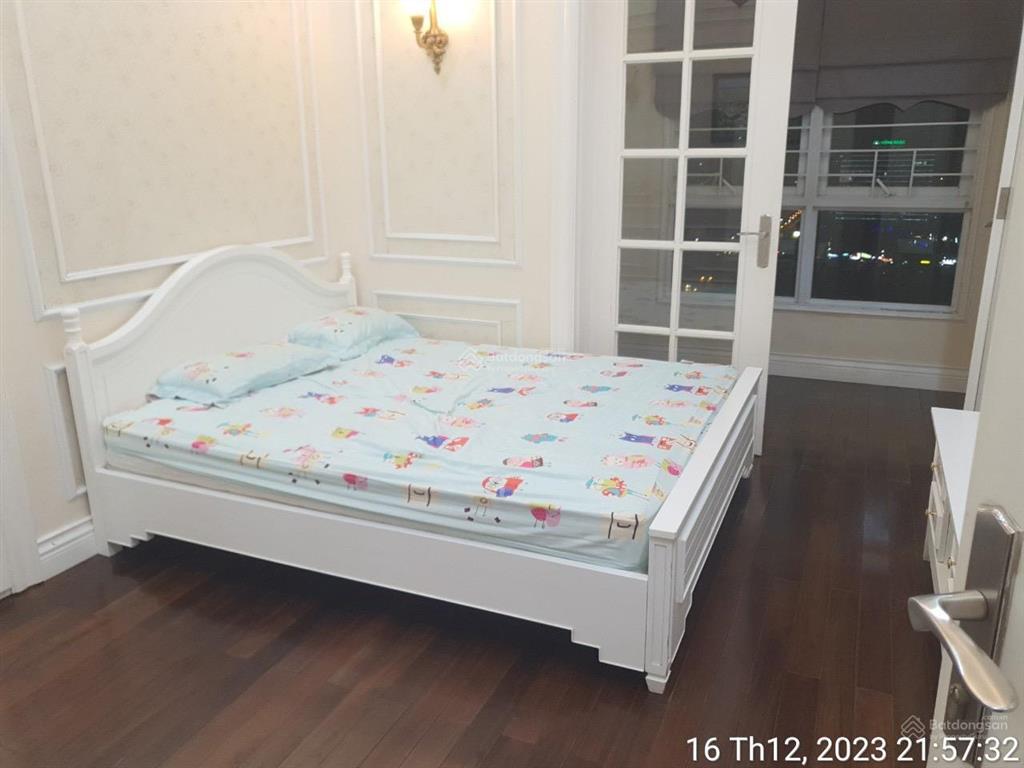 Bqltn cho thuê căn 4 ngủ đủ đồ 190m2 the manor, nhà đẹp đã sửa sang chỉ việc xách valy về ở, giá rẻ