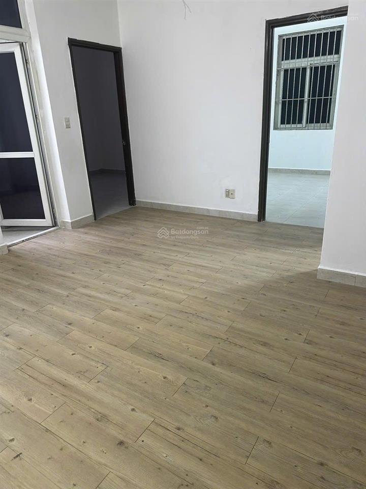 Bán căn hộ chung cư tại nhất lan, 2,3ty, 67 m2,đẹp, nhiều tiện ích