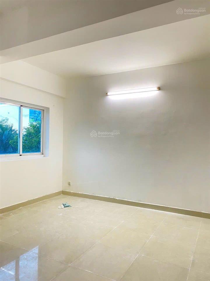 Cho thuê căn hộ nhất lan 3, 2 pn, giá 5tr5/th, và 1 pn, giá 5,5 tr, nhà trống. hotline 0965 964 ***