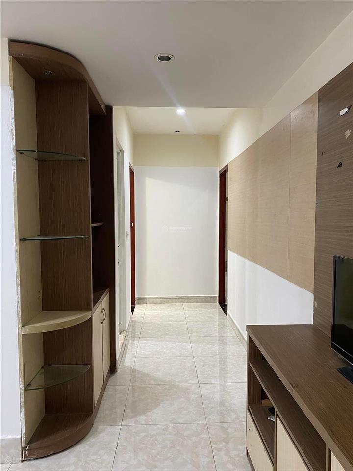 Cho thuê căn hộ nhất lan 3, 2 pn, giá 5tr5/th, và 1 pn, giá 5,5 tr, nhà trống. hotline 0965 964 ***