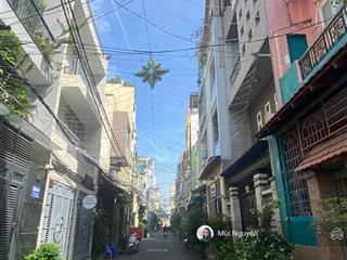 Cần bán gấp! nhà hxh trường sa, phú nhuận  dt 5.5x15m, 6 tầng thang máy  hđt 54tr/th  16,2 tỷ