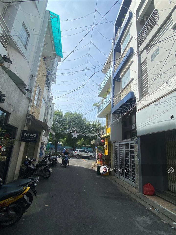 Cần bán gấp! nhà hxh trường sa, phú nhuận  dt 5.5x15m, 6 tầng thang máy  hđt 54tr/th  16,2 tỷ