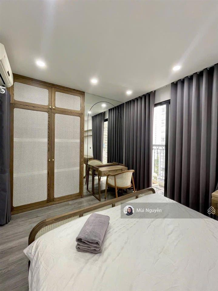 Cần bán gấp! nhà hxh trường sa, phú nhuận  dt 5.5x15m, 6 tầng thang máy  hđt 54tr/th  16,2 tỷ