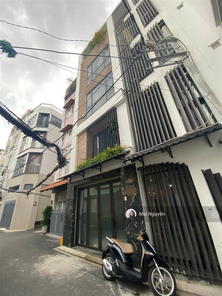 Hiếm có ngang 7.5m, nhà mới có thang máy  hxh hoàng văn thụ, pn  dt 7.5x13.5m, 5 tầng 6pn  17 tỷ