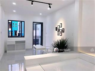 Dòng tiền 40tr/th, hxh ngay khu phố ẩm thực phan xích long, pn  dt 4.5x16.5m, 5 tầng  chỉ 12 tỷ