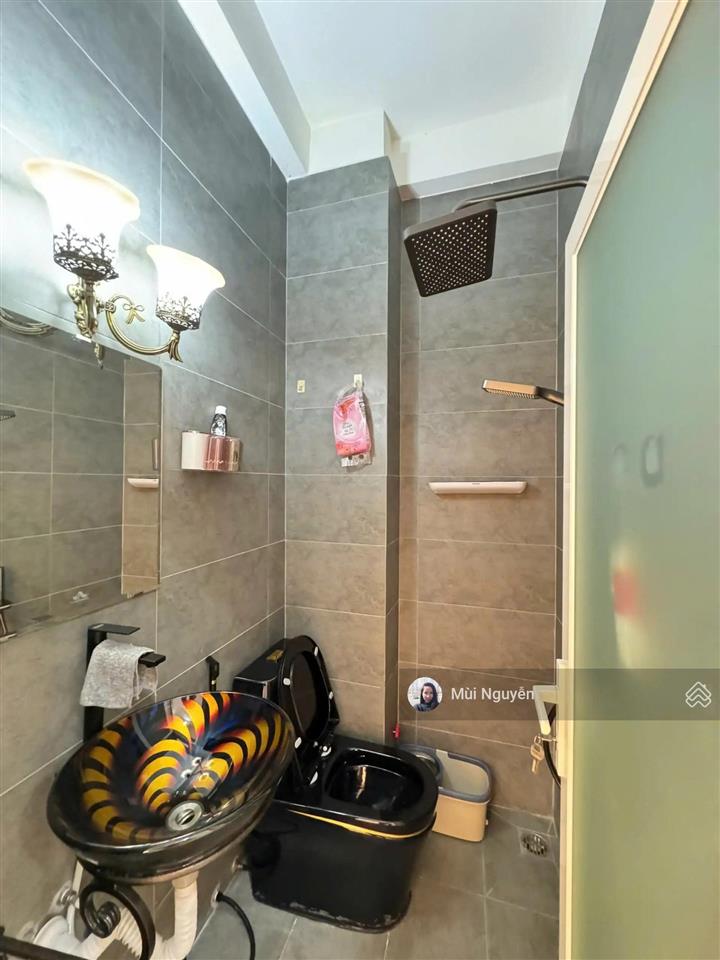 Bán gấp! nhà mới hẻm thông tứ phía phan đình phùng, pn  dt 3x13.5m, 4 tầng 4pn  chỉ 8.5 tỷ