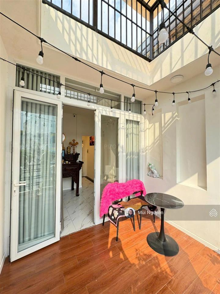 Bán gấp! nhà mới hẻm thông tứ phía phan đình phùng, pn  dt 3x13.5m, 4 tầng 4pn  chỉ 8.5 tỷ