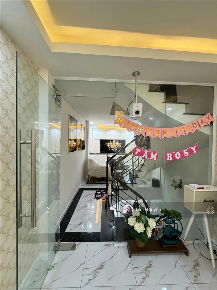 Bán gấp! nhà mới hẻm thông tứ phía phan đình phùng, pn  dt 3x13.5m, 4 tầng 4pn  chỉ 8.5 tỷ