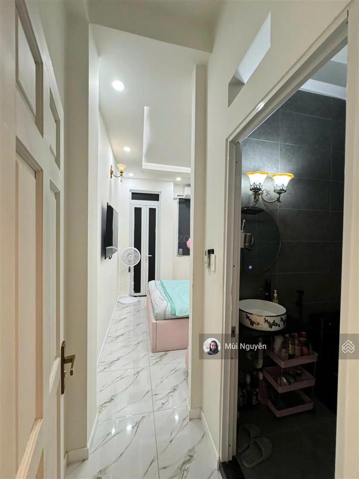 Bán gấp! nhà mới hẻm thông tứ phía phan đình phùng, pn  dt 3x13.5m, 4 tầng 4pn  chỉ 8.5 tỷ