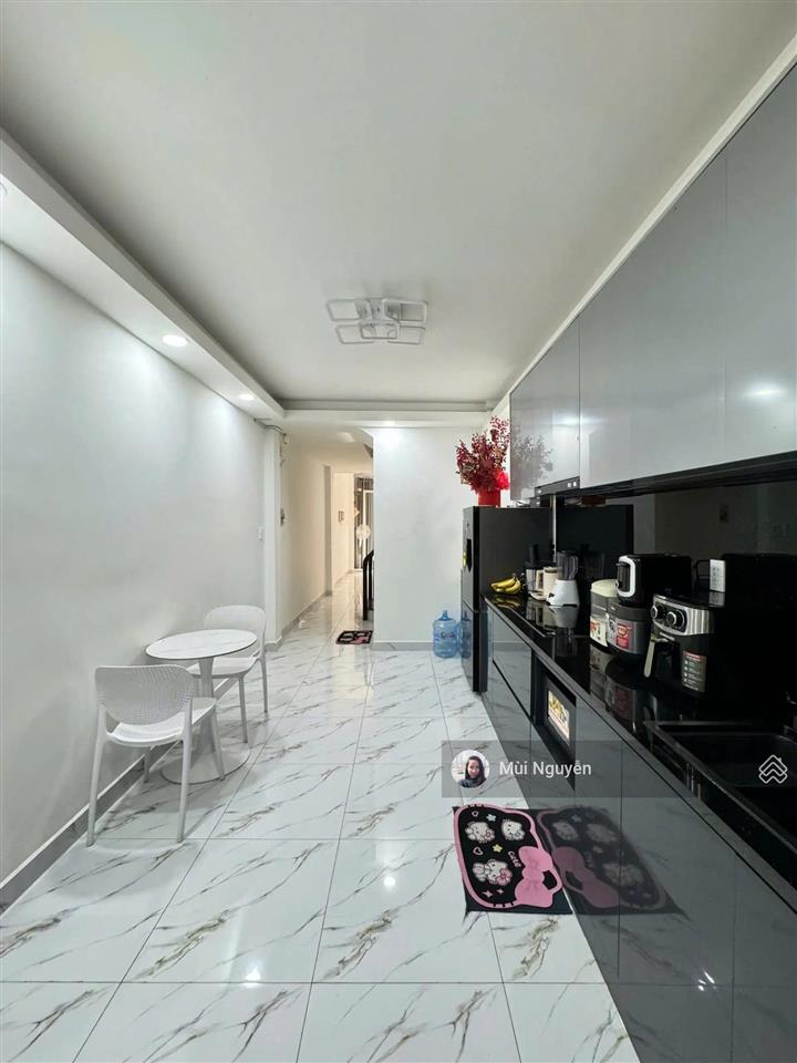 Bán gấp! nhà mới hẻm thông tứ phía phan đình phùng, pn  dt 3x13.5m, 4 tầng 4pn  chỉ 8.5 tỷ