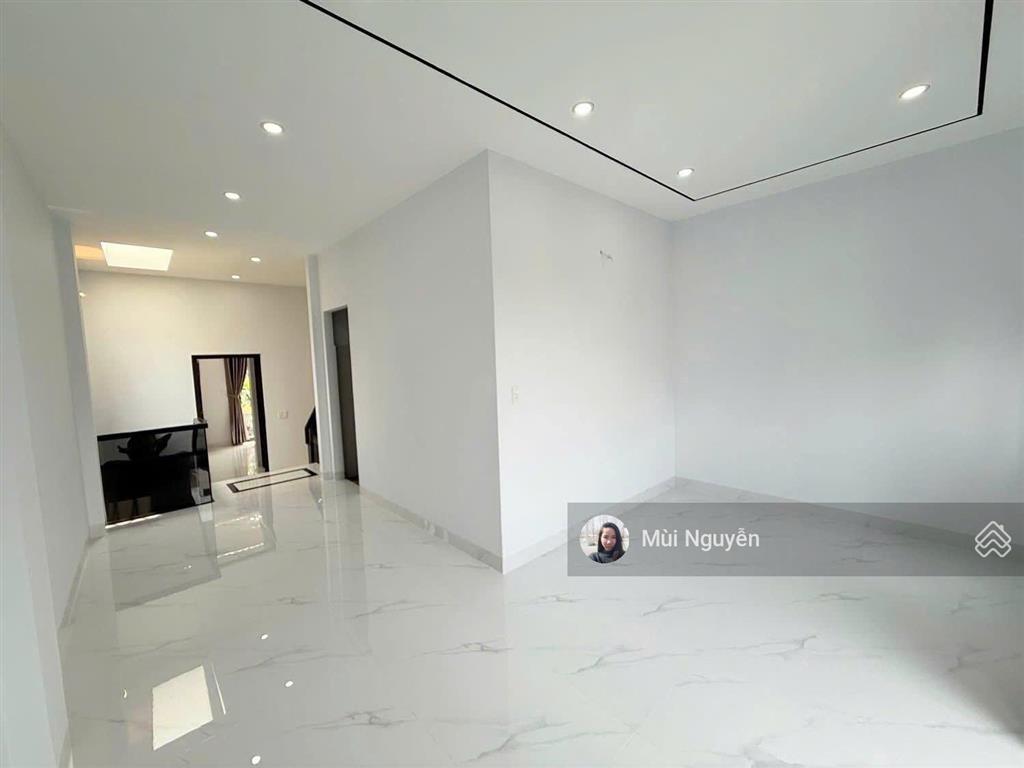 Vị trí đẹp, xe hơi đỗ cửa nguyễn văn đậu, bình thạnh  dt 4,2x15m, ctxd 5 tầng  giá chỉ 9.3 tỷ