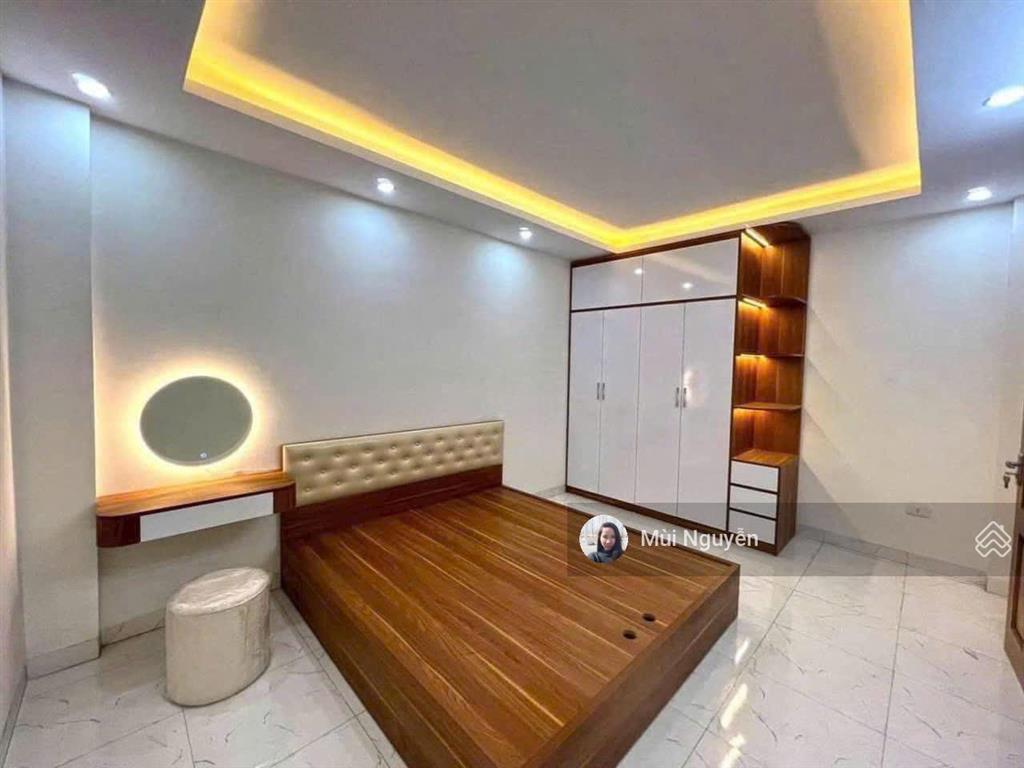 Vị trí đẹp, xe hơi đỗ cửa nguyễn văn đậu, bình thạnh  dt 4,2x15m, ctxd 5 tầng  giá chỉ 9.3 tỷ