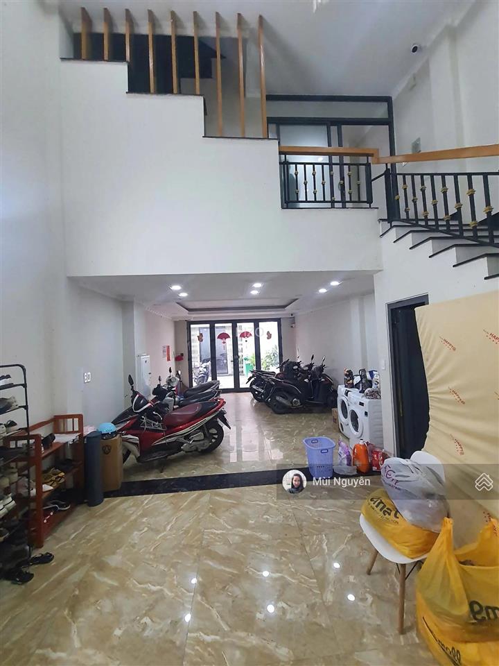 Nhà mới hđt 20tr/th  hxh trần bình trọng, bt  dt nở hậu 5,7x11m, 5 tầng 6pn  chỉ 10 tỷ