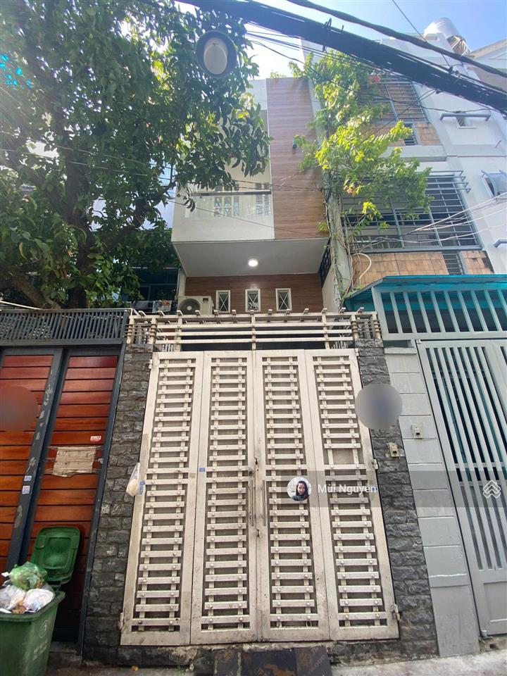 Giá thấp nhất đường phan đình phùng, pn  chỉ 9,8 tỷ sở hữu ngay nhà hxh  diện tích 62.5m2, 3 tầng