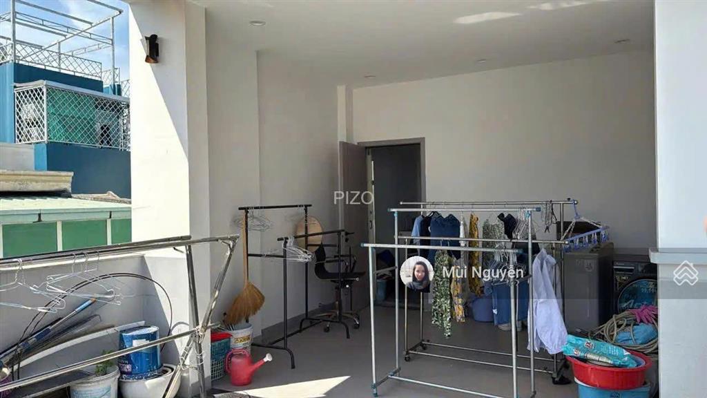 Nhà gần sân bay hẻm xe hơi nguyễn kiệm, phú nhuận  dt 4.3x17m, cn 71m2, 4 tầng 5pn  chỉ 13,5 tỷ
