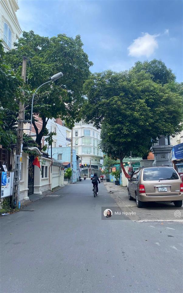 Thông tin chính xác! mặt tiền hoàng diệu, pn  dt 4x16,5m = 66m2, 4tst vuông vức  chỉ 18.8 tỷ