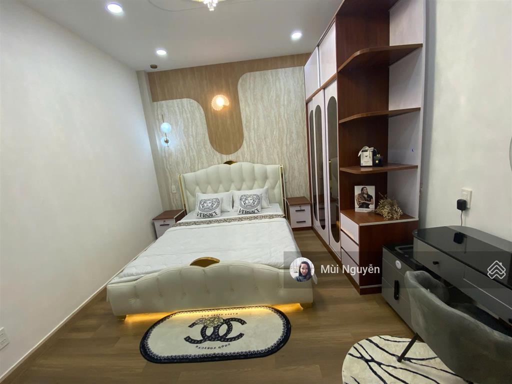 Nhà mới full nội thất hẻm thông tứ phía phan đình phùng  nh 6.4x11.5m, 4 tầng 5pn  9.9 tỷ