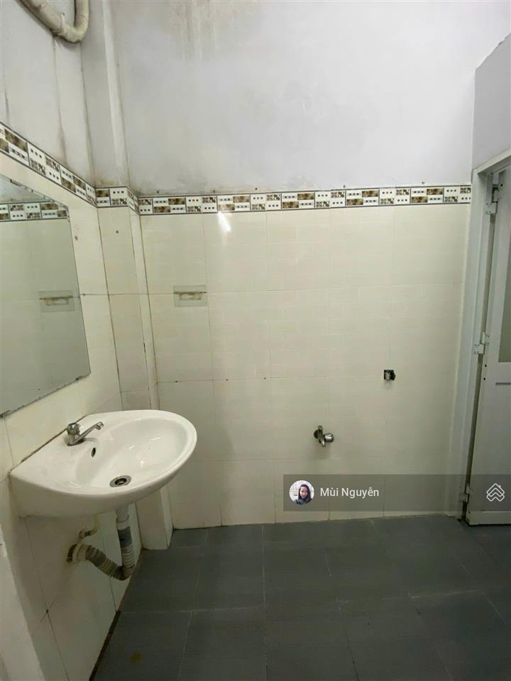 Cho thuê phòng có gác full nội thất  hxh đồng xoài, p13, tân bình  giá 4tr5