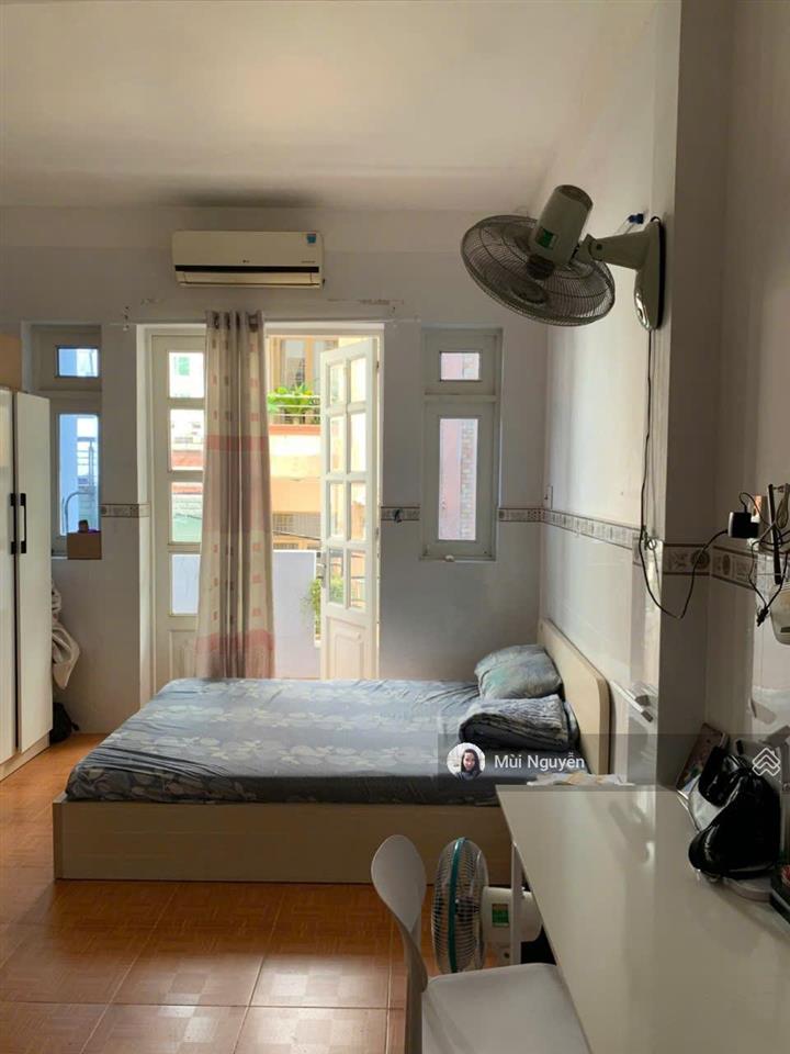 Cho thuê phòng studio ban công 25m2 full nội thất  đồng xoài, p13, tân bình  5tr/tháng