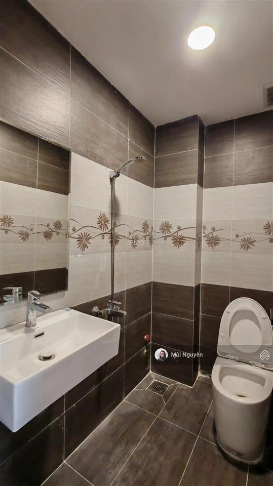Vị trí vàng căn góc hiếm, hxh thông tứ phía lý chính thắng, q3  dt 3.5x12m, 4 tầng  chỉ 10.9 tỷ