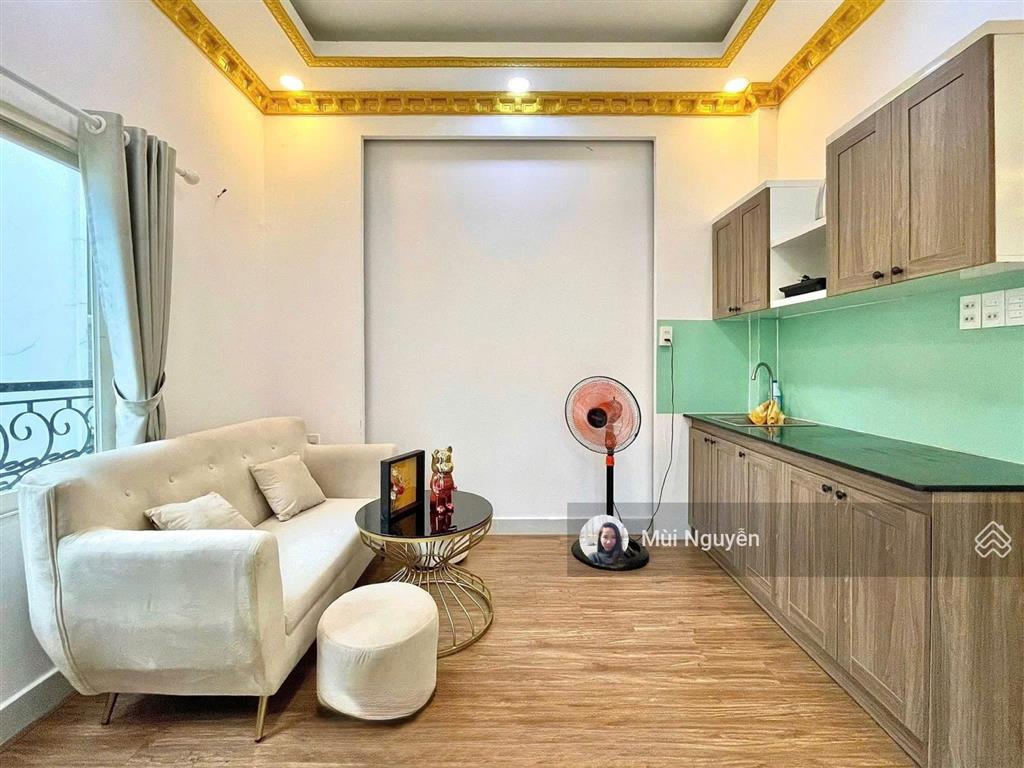 Cho thuê 1 phòng ngủ ban công  phan đình phùng, phú nhuận  9tr2