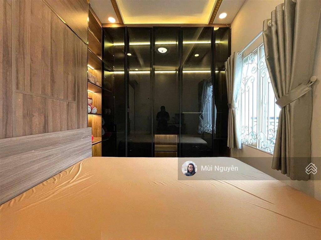 Cho thuê 1 phòng ngủ ban công  phan đình phùng, phú nhuận  9tr2